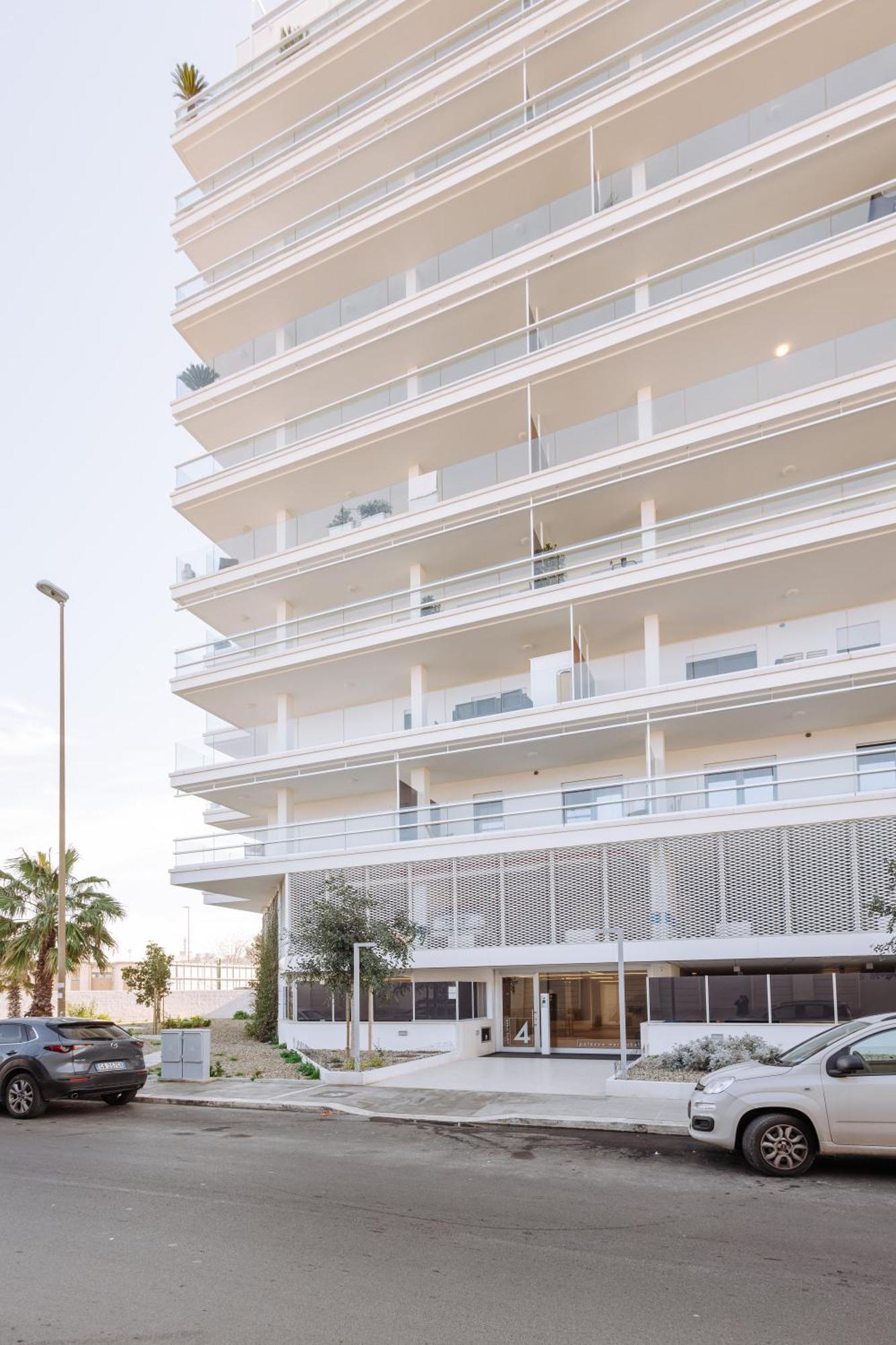 Marisabella Suite Spa 3 Bari Exterior foto